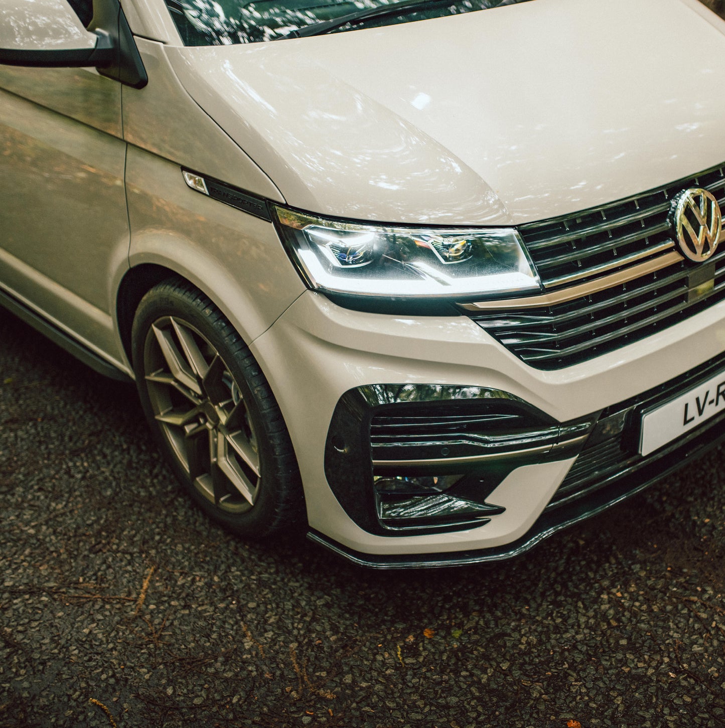 T6 headlights