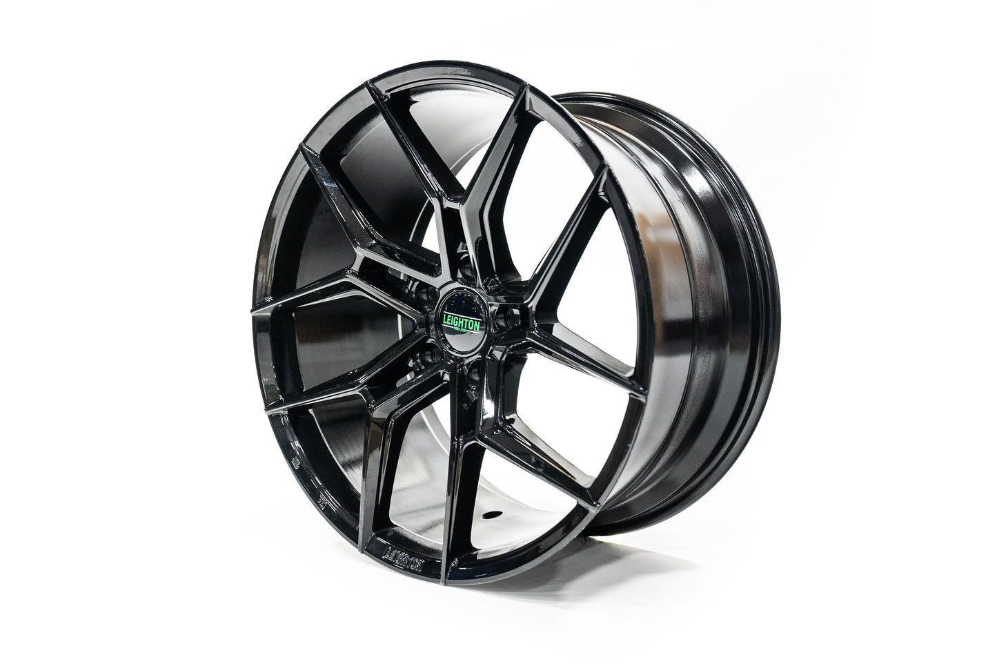 LV-3 Gloss Black Alloy Wheels