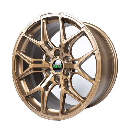 LV-X1 -  Alloy wheels 20"